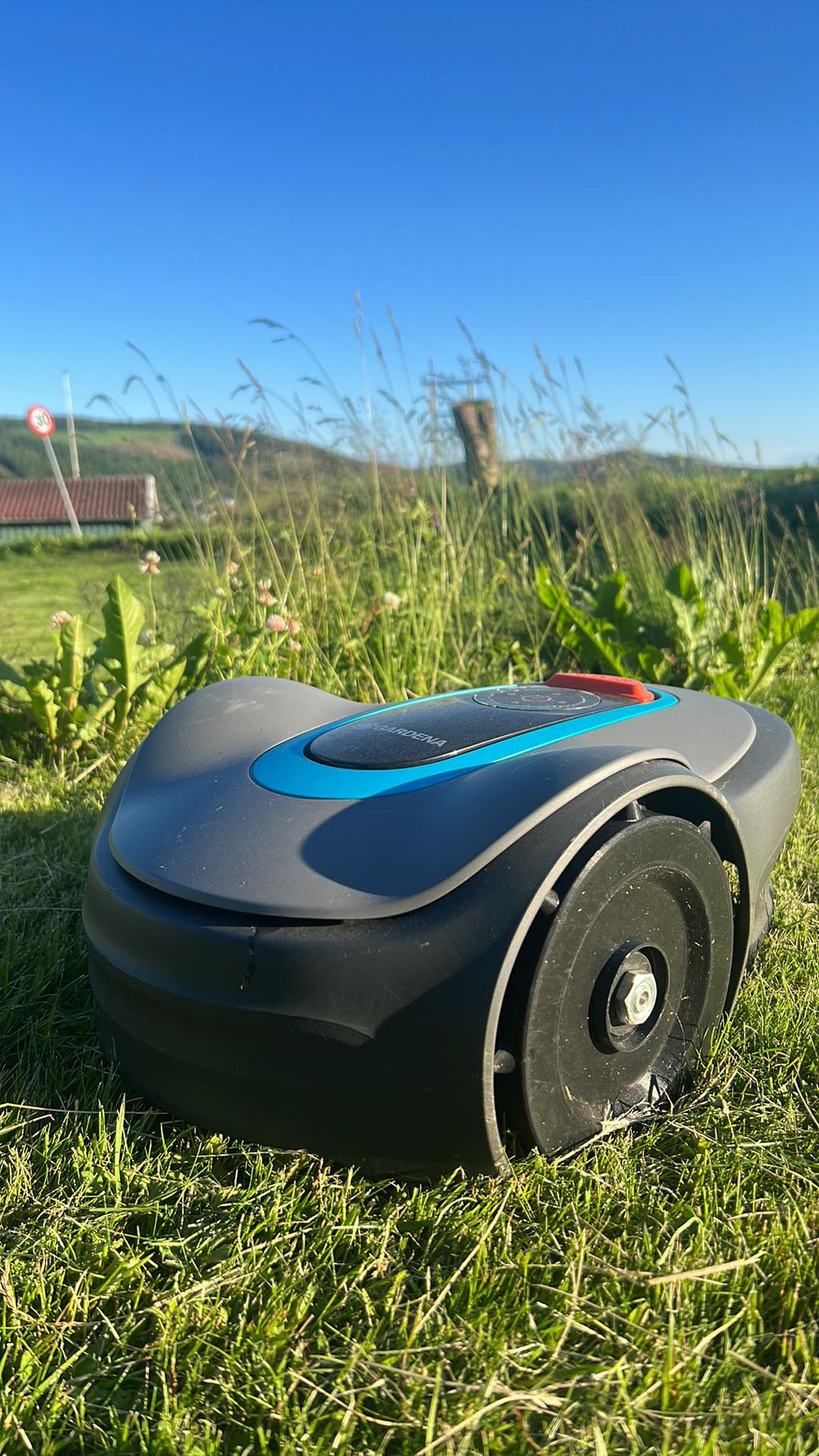 Piggdekk til robotgressklipper