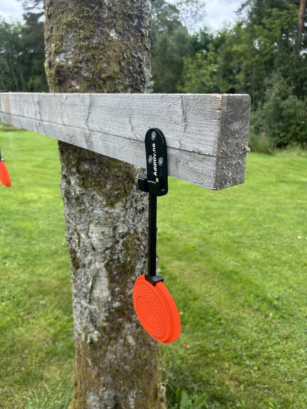 Leirdueholder / Selvanviser