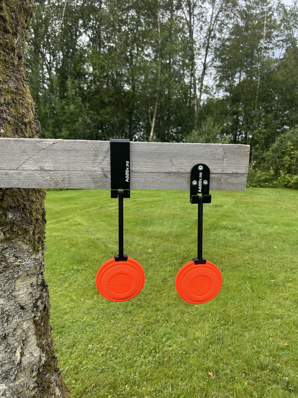 Leirdueholder / Selvanviser